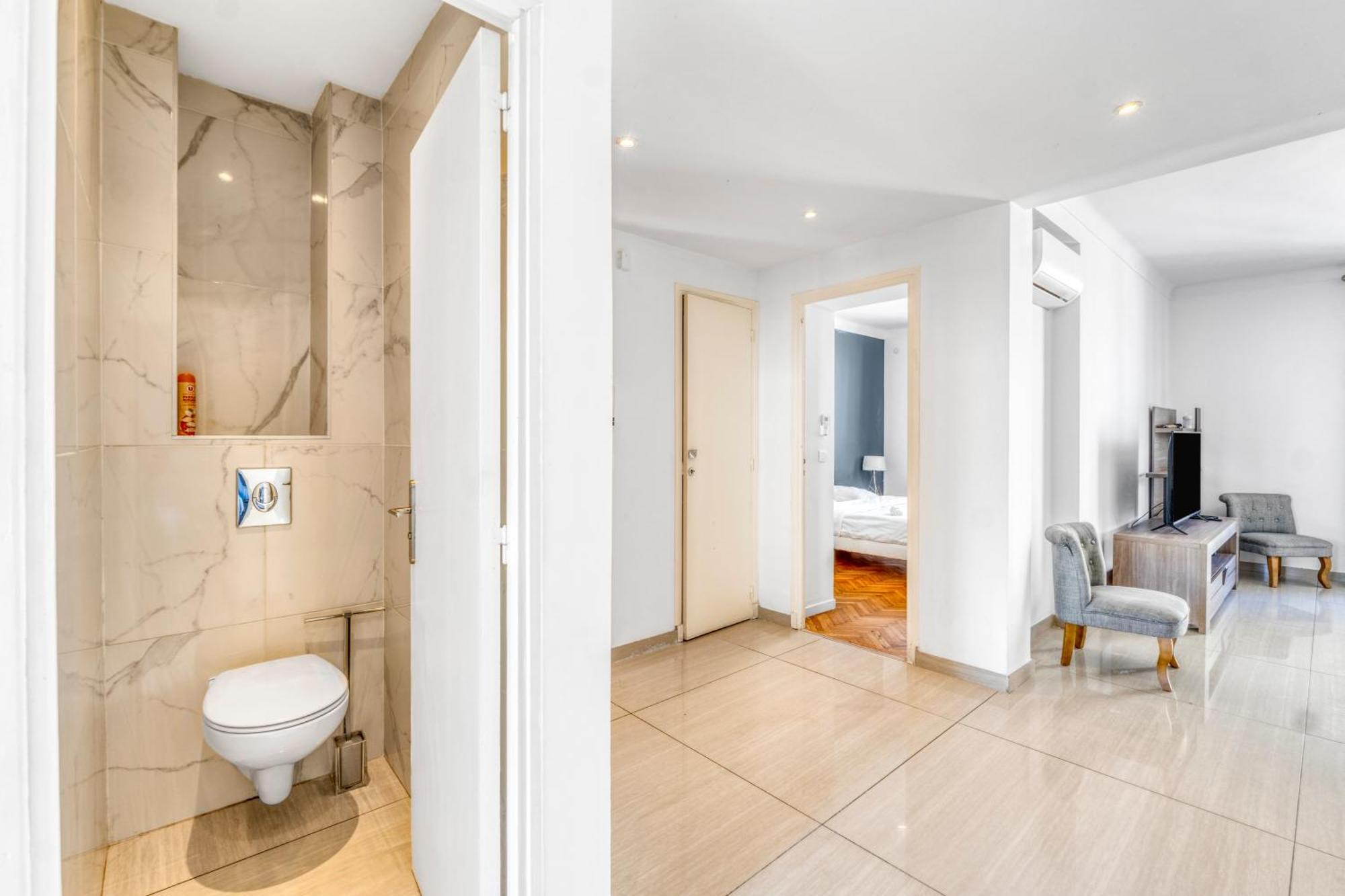 2 Bed Avenue Saint-jean , 5 Minutes From Palais Des Festivals Appartement Cannes