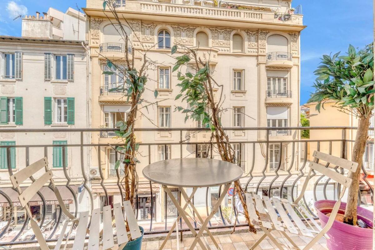 Appartement 2 Bed Avenue Saint-jean , 5 Minutes From Palais Des Festivals